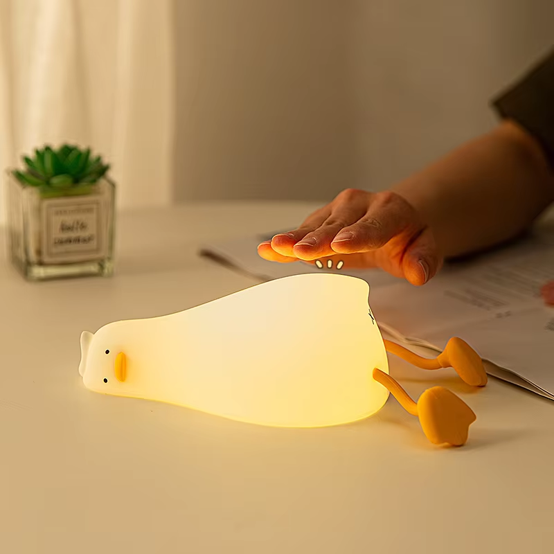 Floating Nightstand With Led Light - Duck Oplaadbaar LED-nachtlampje Pat Siliconen Lamp