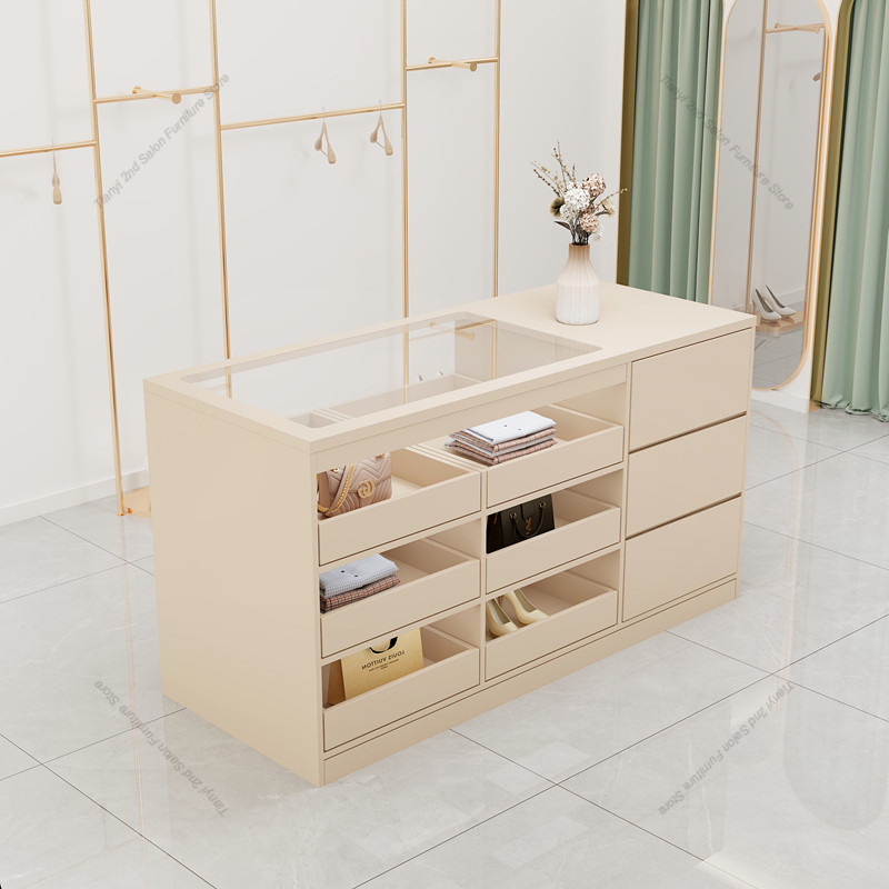 Moderne creatieve kledingwinke - Storage recensie en prijs
