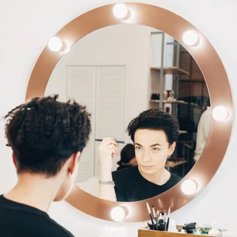 Hollywood make-up spiegellamp  - Dressing Table Vanity With Lighted Mirror recensie en prijs